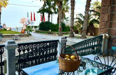 Loriet Hotel - Photo 30