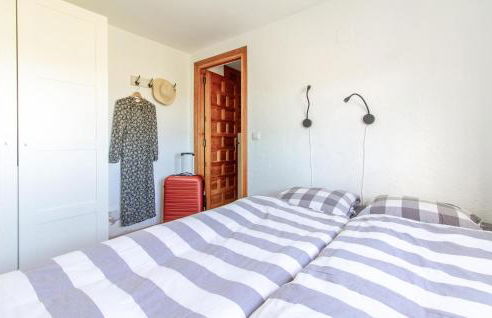 Awesome Home In Pedreguer With Kitchen - Foto 21