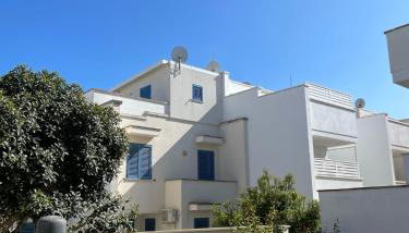 villa TiCia a 100 metri dalla spiaggia con parcheggio privato - Foto 2