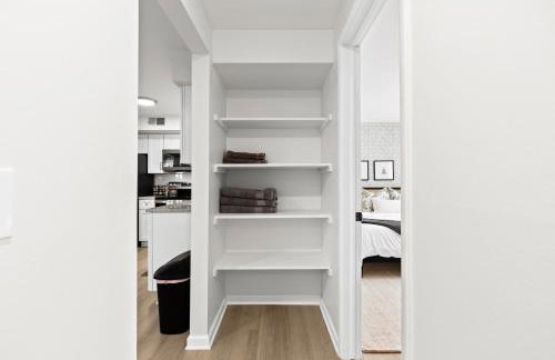 Charming & Spacious 1BR Upper Flat in Royal Oak - Foto 24