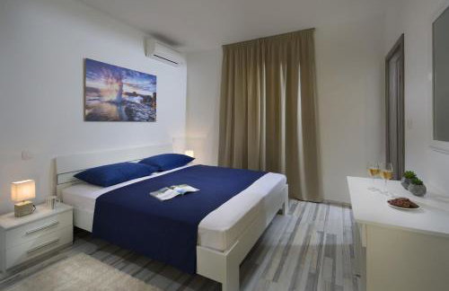 Villa Bella Vista for 8 people with sea view, heated pool & wellness - only 1,5 km from beach - Foto 16