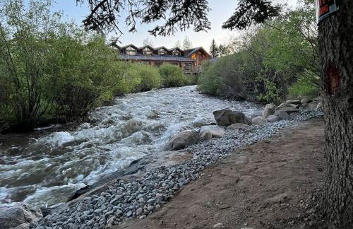 Thorpe On The Water. Creekside Nederland Cabin. - Foto 4