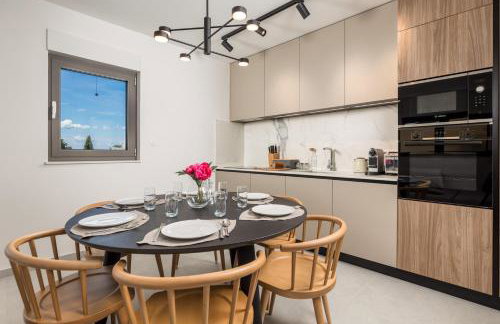 Apartmani Vila Mara M 4 heated pool and whirpool - Foto 23