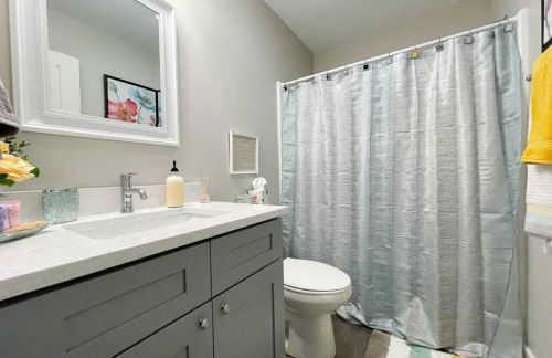 Main Floor Cozy 2 Bedroom Condo in Bettendorf - Photo 16