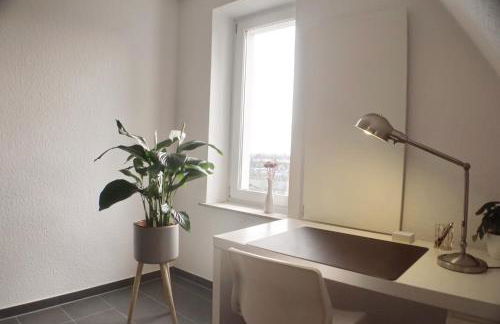 Modernes, zentrales Apartment in Troisdorf, Region Köln Bonn, 3 Etage, maximal für 4 Personen, Parkplatz & Netflix inklusive - Foto 7