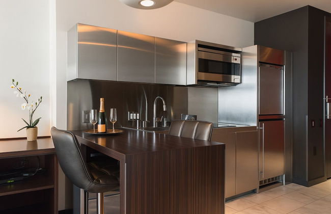 Luxury Suites at the Palms - Foto 11