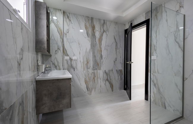 Beachfront 7BR Villa With Pool Maid Los Corales - Foto 57