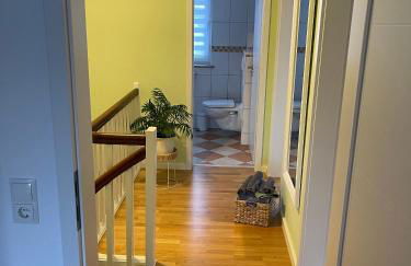 Family House - Photo 23