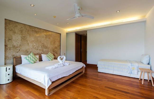 Pearl of Naithon by Alexanders - Photo 10