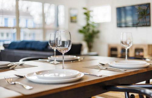 Sunny & modern Derby house - Foto 10