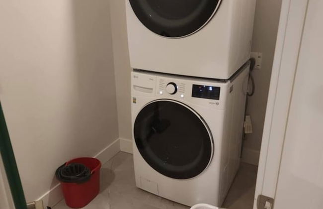 Signature Airport Proximity suite - Photo 4