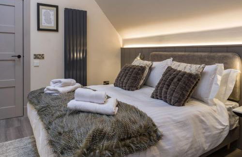 Arran Shores Luxury Shorefront Penthouse Suite 13 - Photo 3