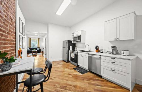 Cozy 1st-Floor Flat 2BR Backyard Free Parking - Foto 23