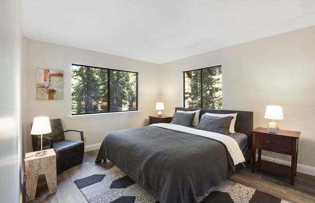 Modern Rustic Retreat - Photo 8