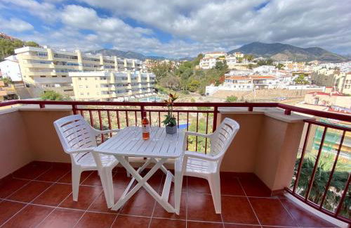 Fuengirola Holiday Apartment w/Balcony View & Pool - Photo 6