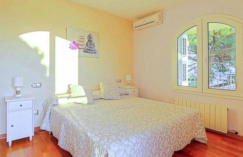 Gorgeous Home In Santa Susanna - Foto 26