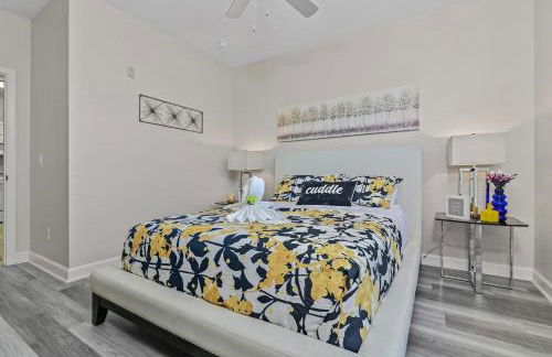 Stylish 3BR Condo Near Disney Pool, Gym & More! - Foto 21