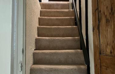 Richmond Hill Cottages, Exclusive 6 bedroom Farm House, Markington with heated pool - Photo 54