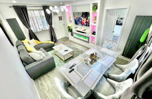 Home away from home - Photo 1