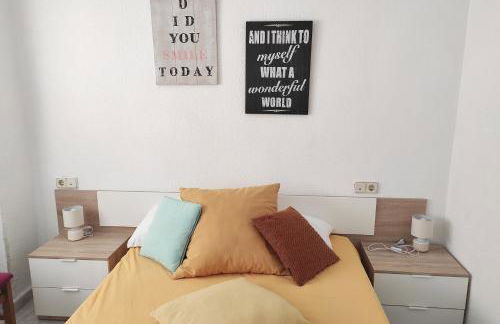 Terrace & Sea Views in Cullera - Photo 30