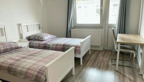 Düsseldorf Messe and Airport, 2-bedroom Apartment with Kitchen and Garden - Foto 2