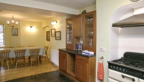 The Captains House - Photo 4