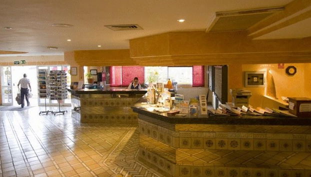 Caleta Garden - Photo 4