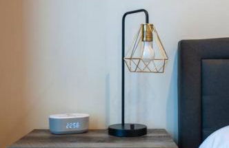 Walkable Downtown Loft with King Bed & Self Check in - Foto 11