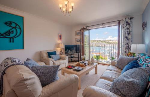 Coastal Escape with Balcony & River Dart Views - Foto 40