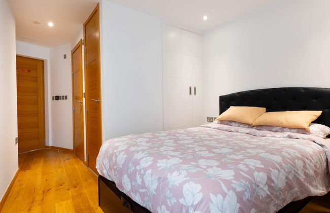 Ocean SPA Suite 11-hosted by Sweetstay - Photo 1