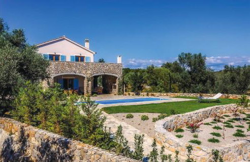 4 Bedroom Nice Home In Zgaljici - Foto 1