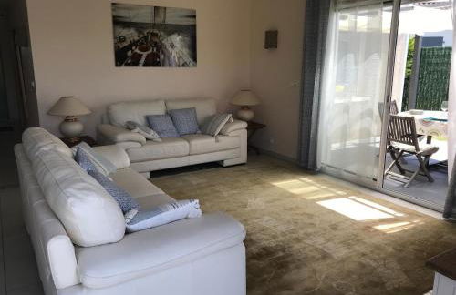 Belle Maison - Foto 16