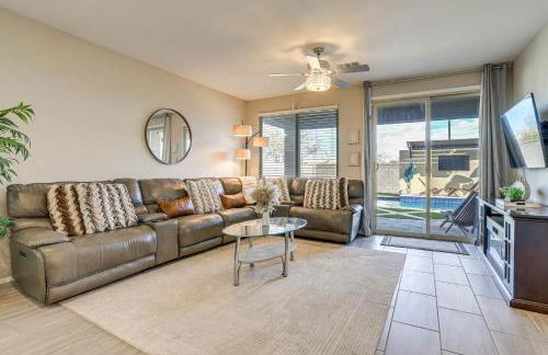 Outdoor Oasis with Pool and Spa Goodyear Getaway - Foto 4