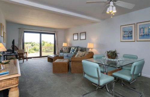 Ocean Front on Harbor Island - Foto 12