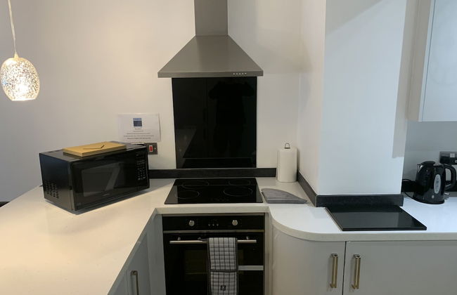 Stylish and Immaculate 2-bed Apartment in Leigh - Foto 8