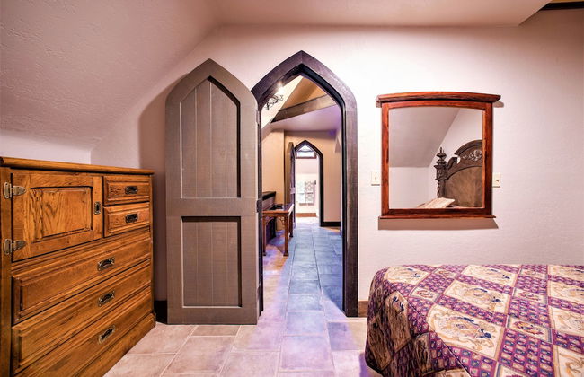 HIGHLANDS CASTLE overlooking Lake George.. plus 2 other Castles! - Foto 63