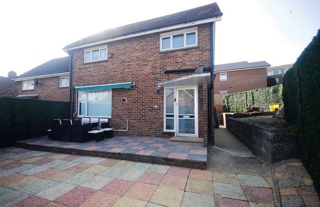 Relaxing Getaway With Hot Tub & Sauna Sleeps 6 - Foto 46