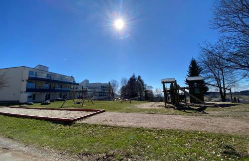 Ferienwohnung Schönblick inklusive Hallenbad, Sauna, Außenpool & Fitnessstudio, familienfreundlich ausgestattet - Foto 44