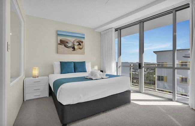 Catalina Resort - Photo 11