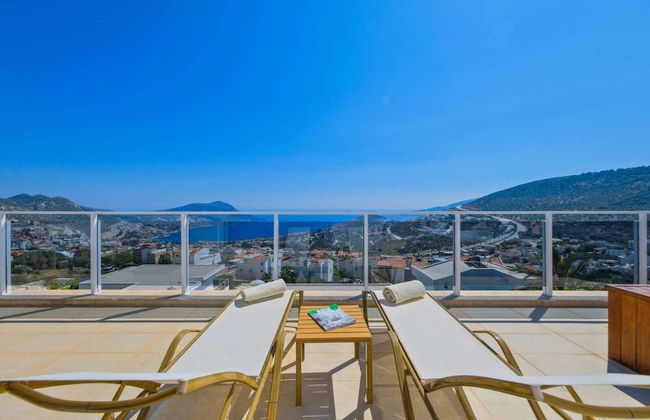 Villa Lumiere 3 Luxurious 5 bed Villa in Kiziltas Kalkan With sea Views - Photo 29