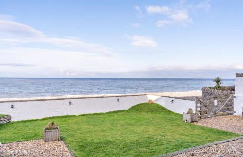 Superb Cintra Beachside Apartments - Photo 82