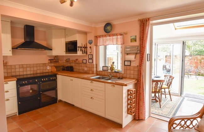 Anchor Down Close to the Beach Cafes and Restaurants - Foto 4