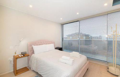 Modern Smart Home with Garden close to Richmond - Pass the Keys - Foto 5