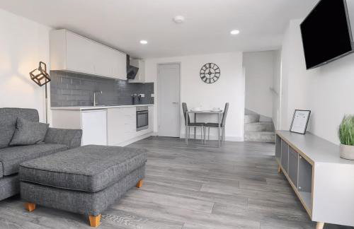 The View - Peaceful Duplex Apartment with Views, Parking & Wifi - Foto 13