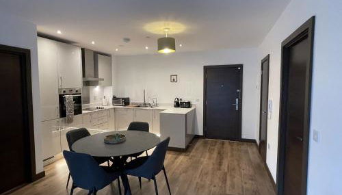 The Melodies with Free Parking , Harlow - Foto 2