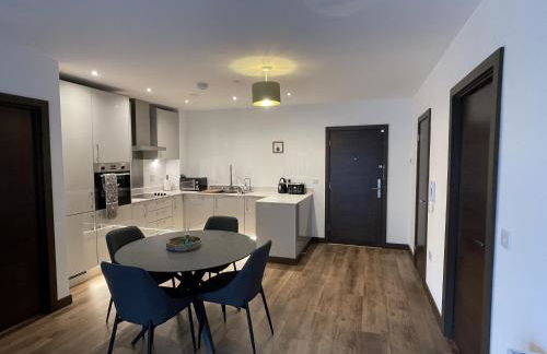 The Melodies with Free Parking , Harlow - Foto 2