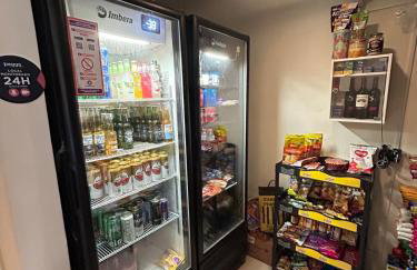 Apartamento mobiliado, com piscina e estacionamento na Barra da Tijuca - Foto 20