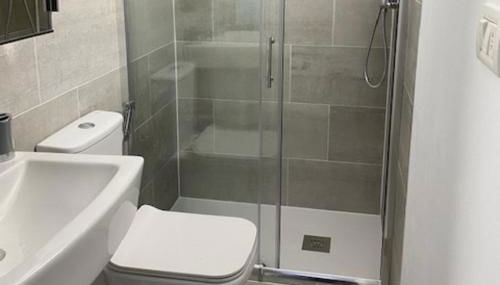 House - Sleeps 2 - Parking - Patio - Foto 2