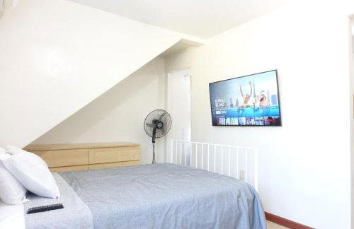 1 Bus Stop To NYC-Hot Tub-EWR Airport-Free Parking - Foto 3