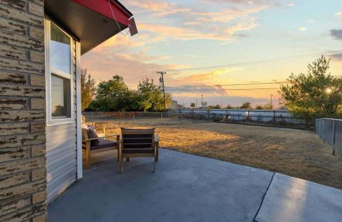 Townhome 4bds, Fast WiFi, 2 Mi to Seton, 6 mi to Fort Cavazos, Professionally Managed by Stay Albatross - Foto 4